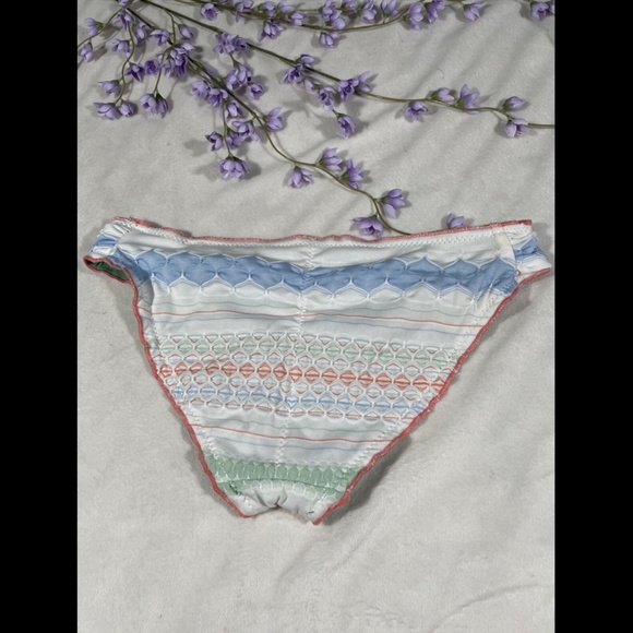 NEW $68 Becca Casablanca Hipster Side Tap Bikini Bottom‎ [SZ Small ] - Picture 9 of 12